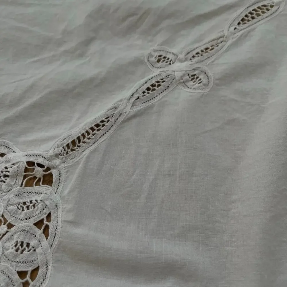 Vintage Imperial Elegance Battenburg Lace Tablecloth White Oval Shape 78